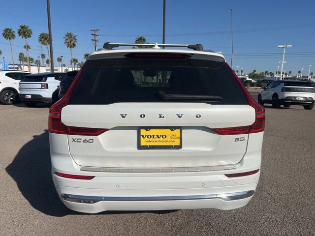 Used 2023 Volvo XC60 B5 Ultimate w/ Climate Package image 5