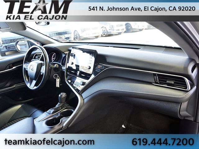 Used 2023 Toyota Camry SE image 10