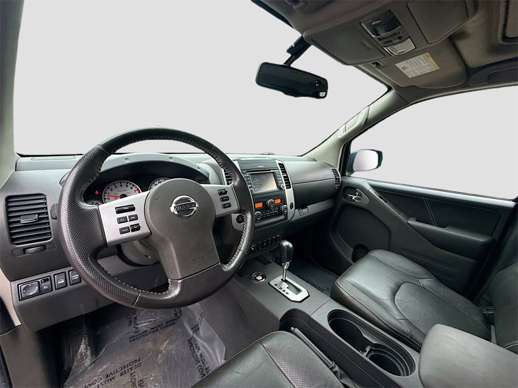 Used 2020 Nissan Frontier PRO-4X image 9