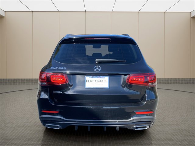 Used 2022 Mercedes-Benz GLC 300 image 4
