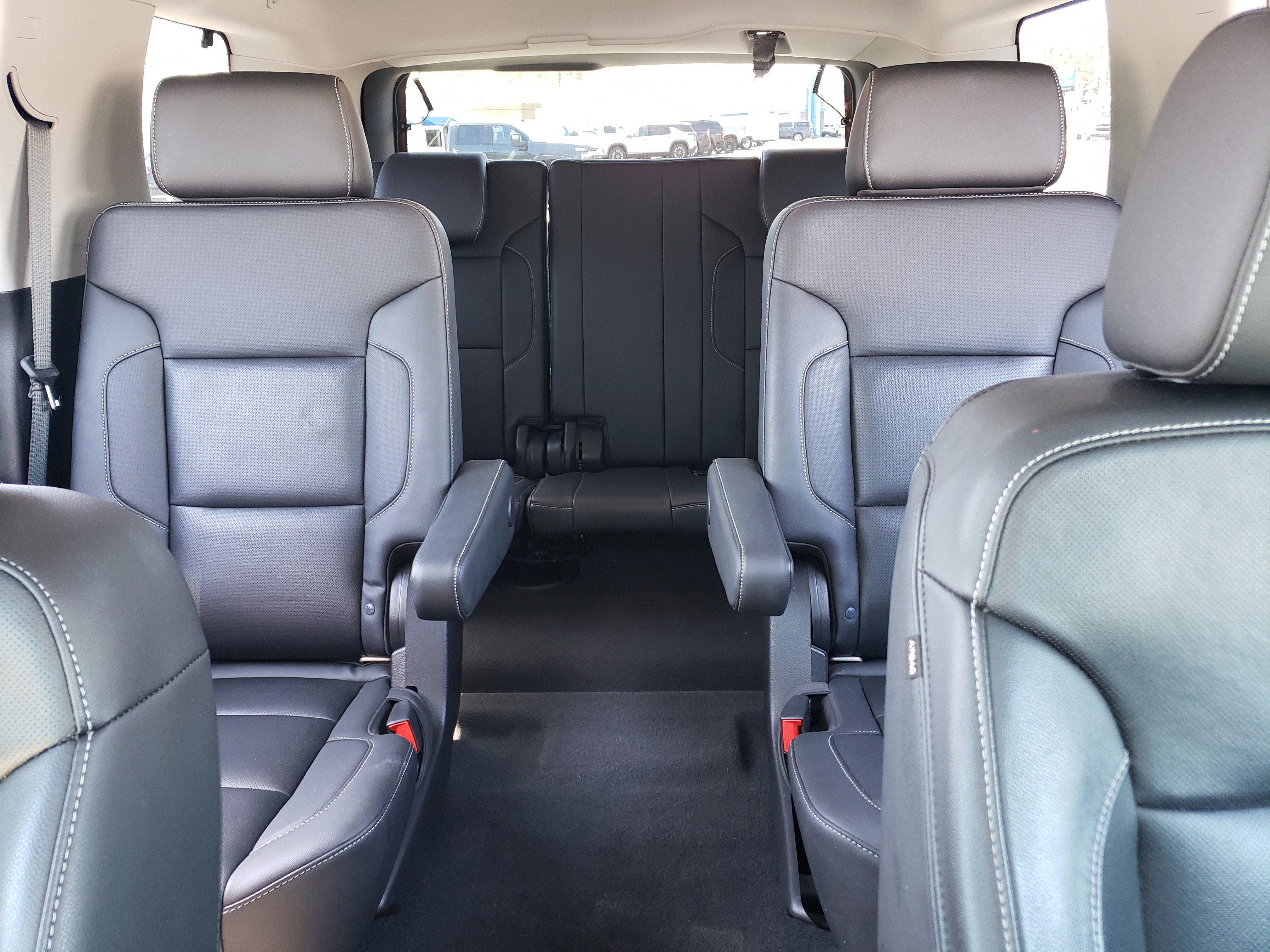 Used 2019 Chevrolet Tahoe Premier image 32