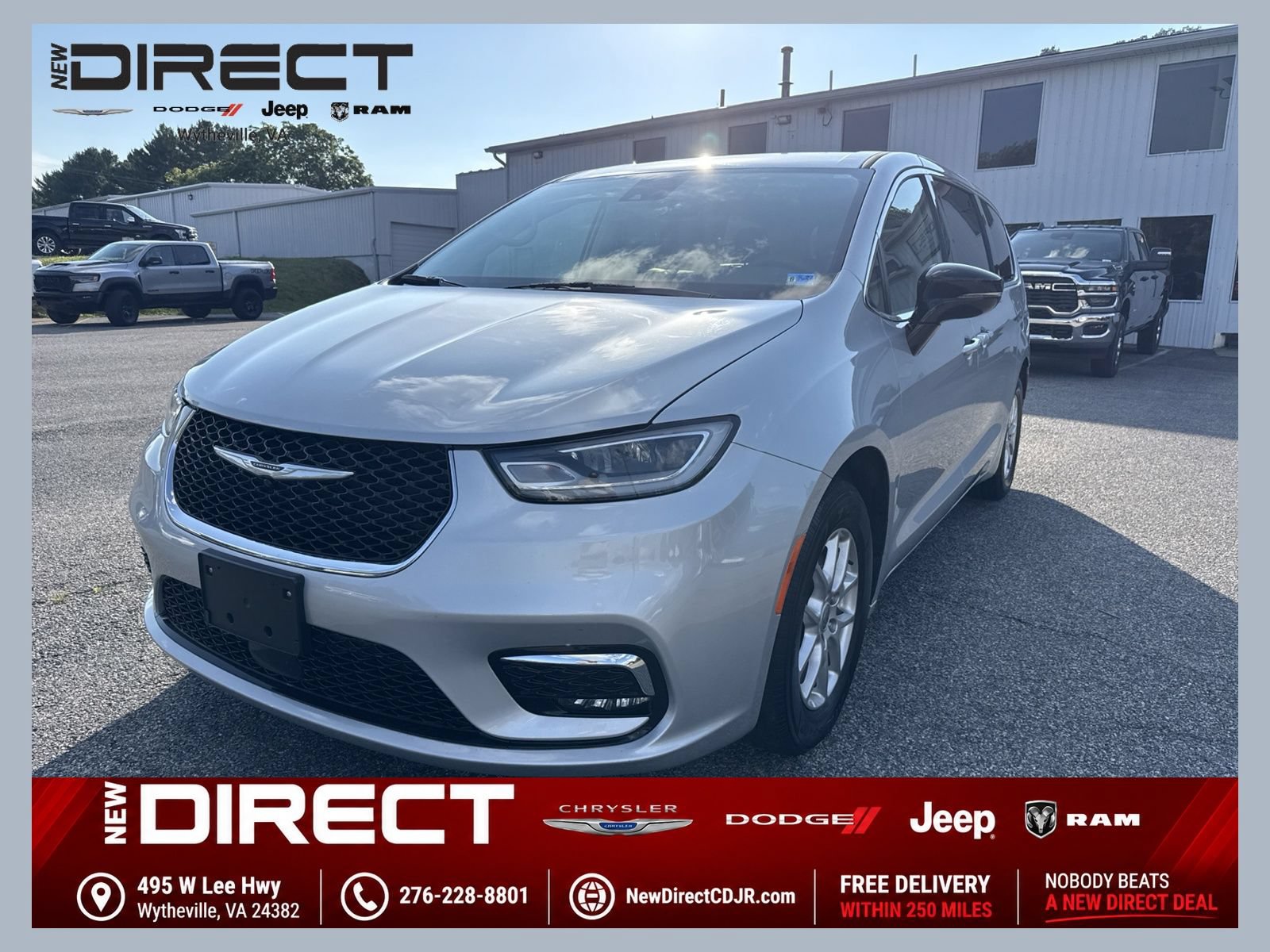 Used 2024 Chrysler Pacifica Touring-L