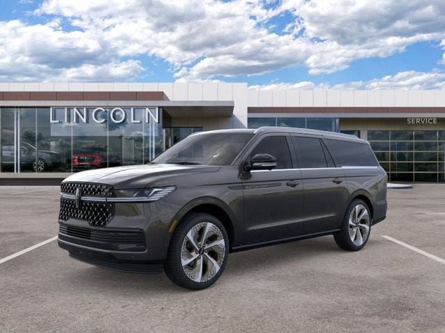 New 2026 Lincoln Navigator L Black Label AWD/4WD image 1
