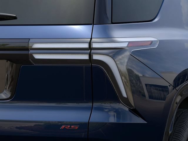 New 2027 Chevrolet Traverse RS w/ LPO, Floor Liner Package AWD/4WD image 11