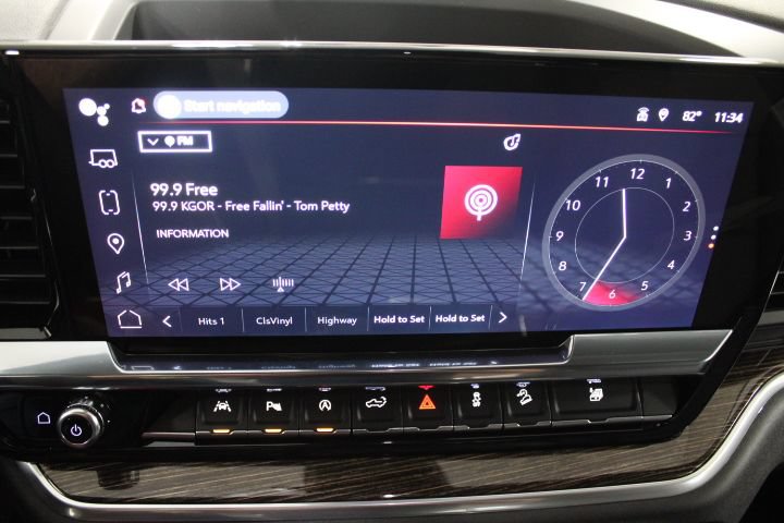 New 2026 GMC Sierra 1500 Elevation w/ Elevation Premium Package AWD/4WD image 50