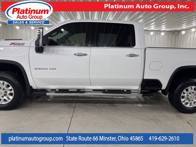 Used 2021 Chevrolet Silverado 2500 LTZ w/ LTZ Convenience Package image 2