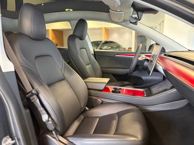 Used 2023 Tesla Model Y Long Range image 24