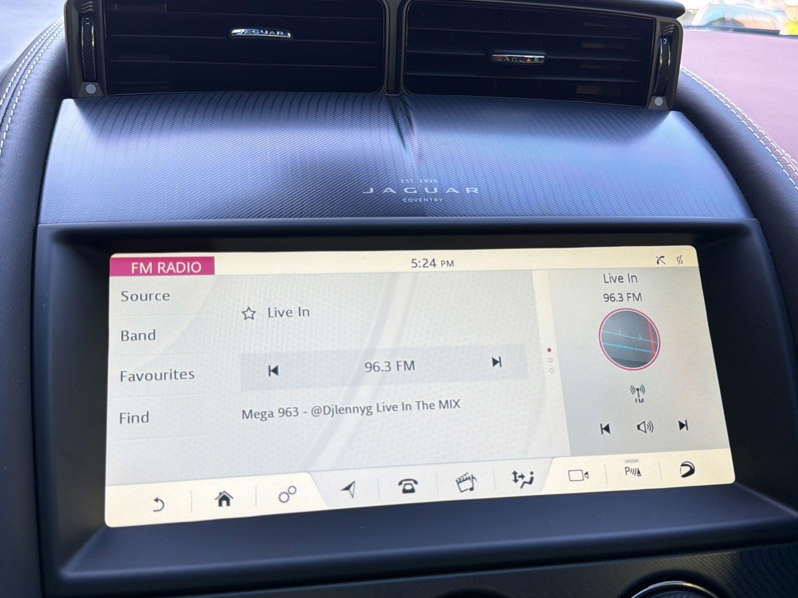 New 2024 Jaguar F-TYPE R-Dynamic RWD image 23