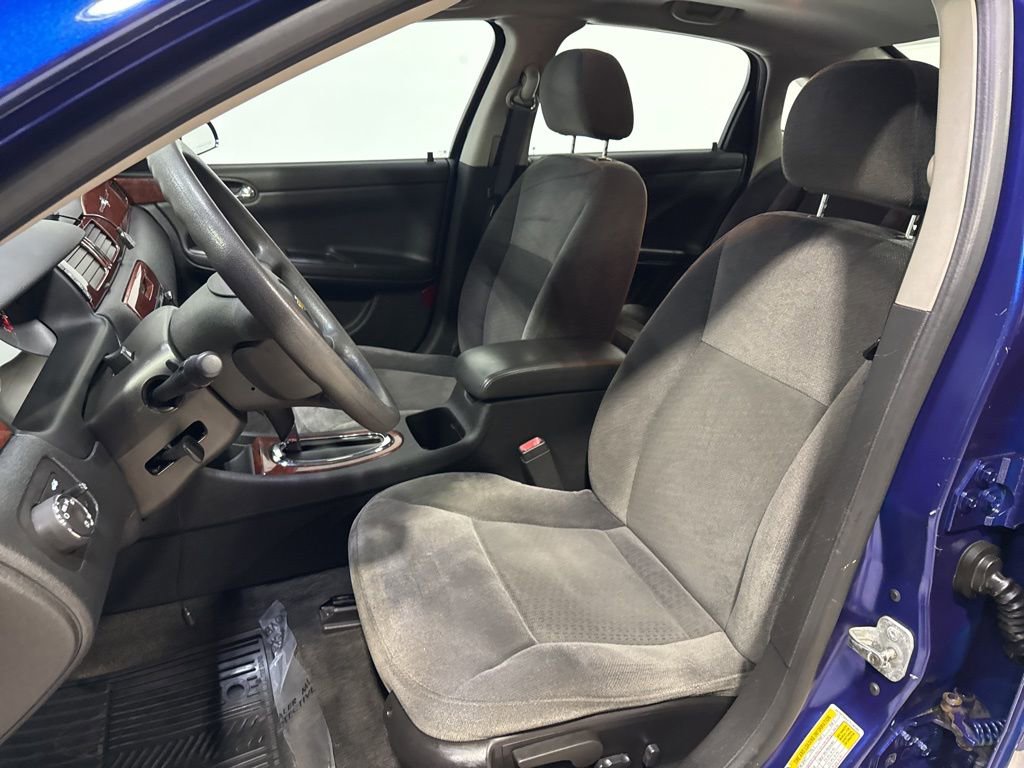 Used 2007 Chevrolet Impala LT image 23