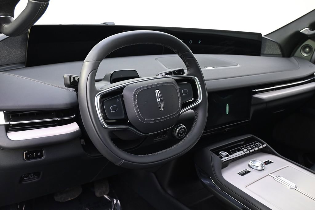 New 2025 Lincoln Navigator L Reserve w/ Jet Appearance Package image 11