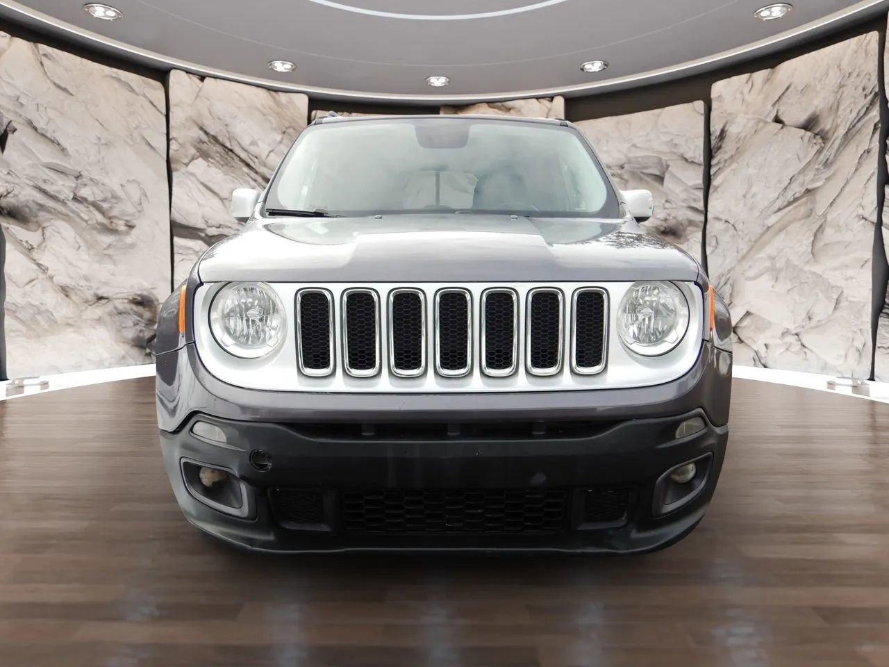 Used 2016 Jeep Renegade Limited AWD/4WD image 2