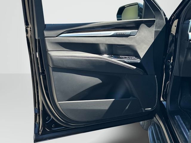 Used 2026 Cadillac Escalade ESV 4WD image 13