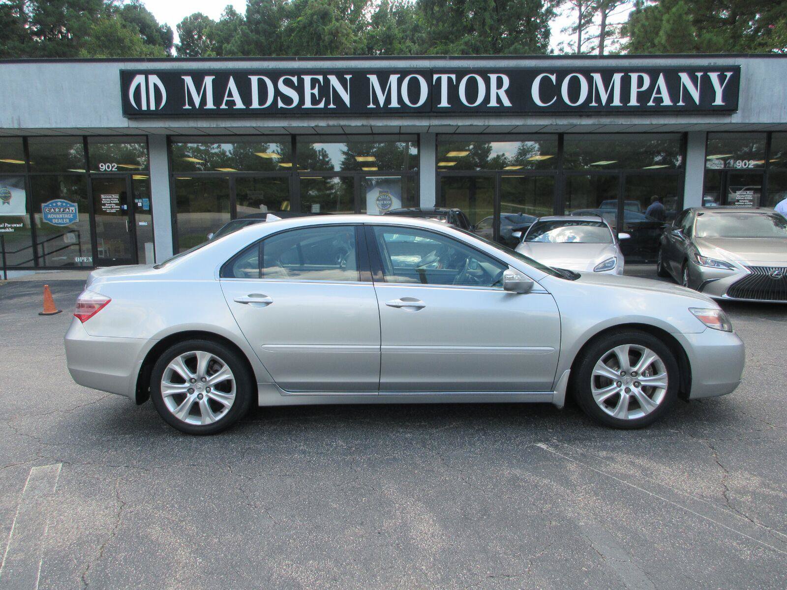 Used 2010 Acura RL AWD/4WD image 4