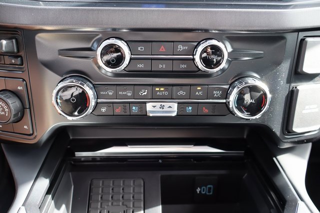 New 2026 Ford F250 Platinum w/ Tremor Off-Road Package image 11