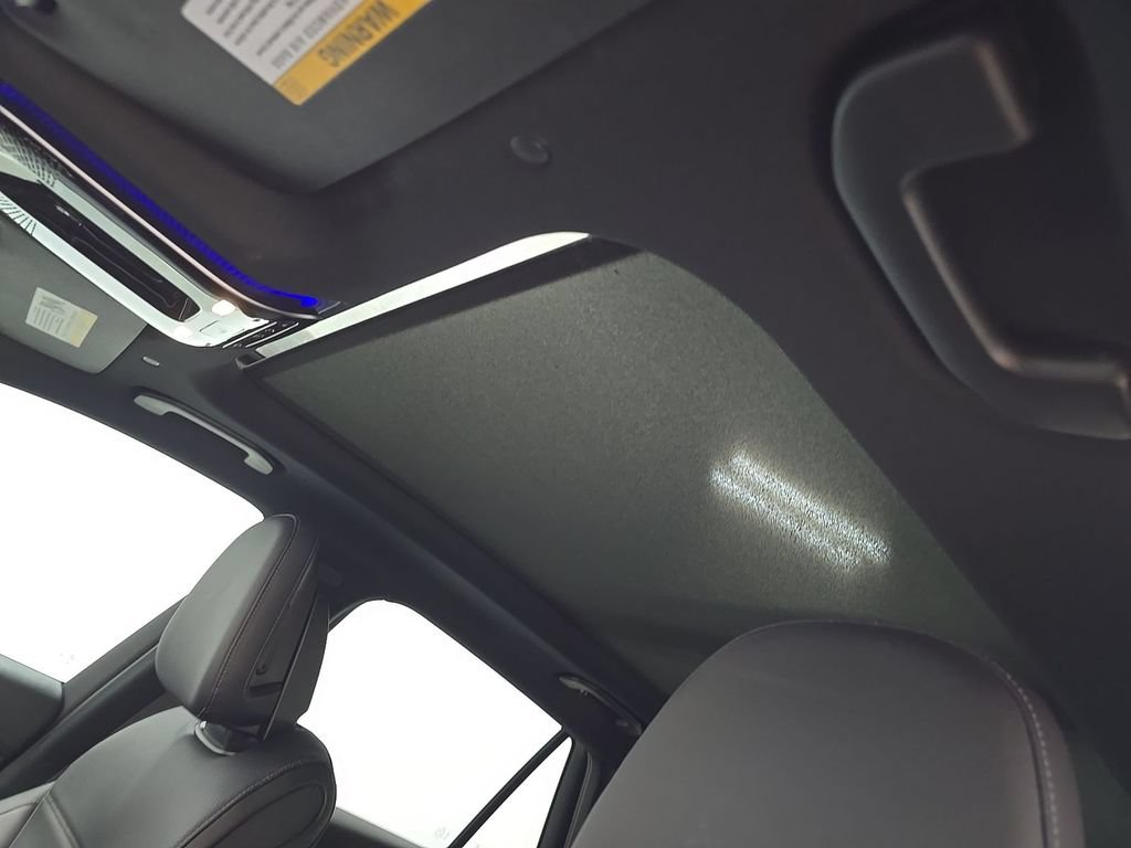 Certified 2025 Mercedes-Benz GLC 300 4MATIC image 14