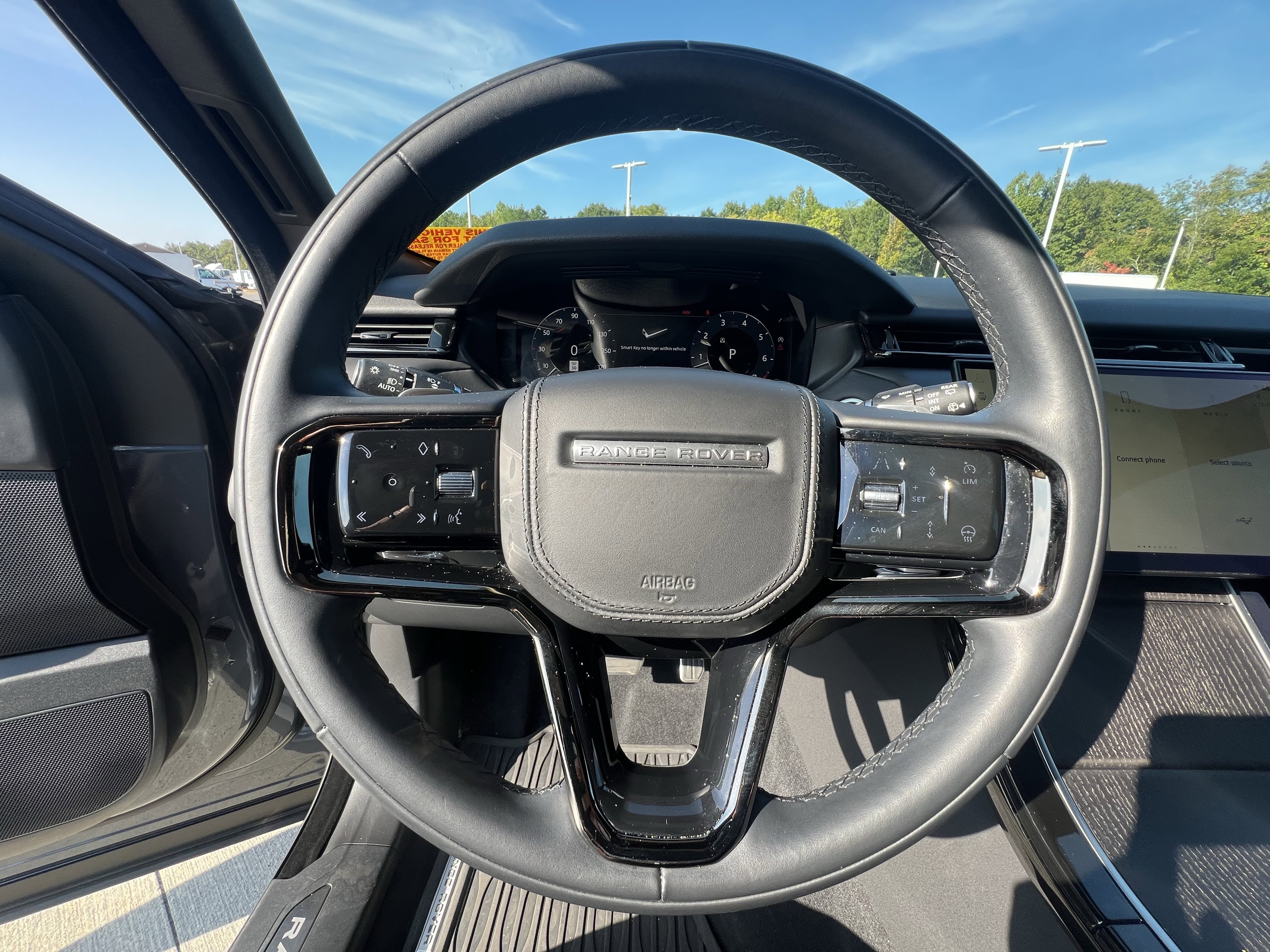 Used 2024 Land Rover Range Rover Velar Dynamic HSE image 19