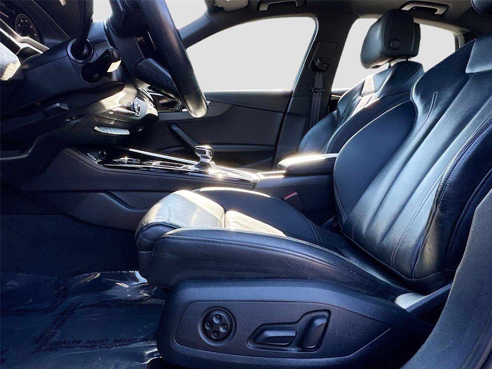 Used 2022 Audi A4 2.0T Premium Plus image 18