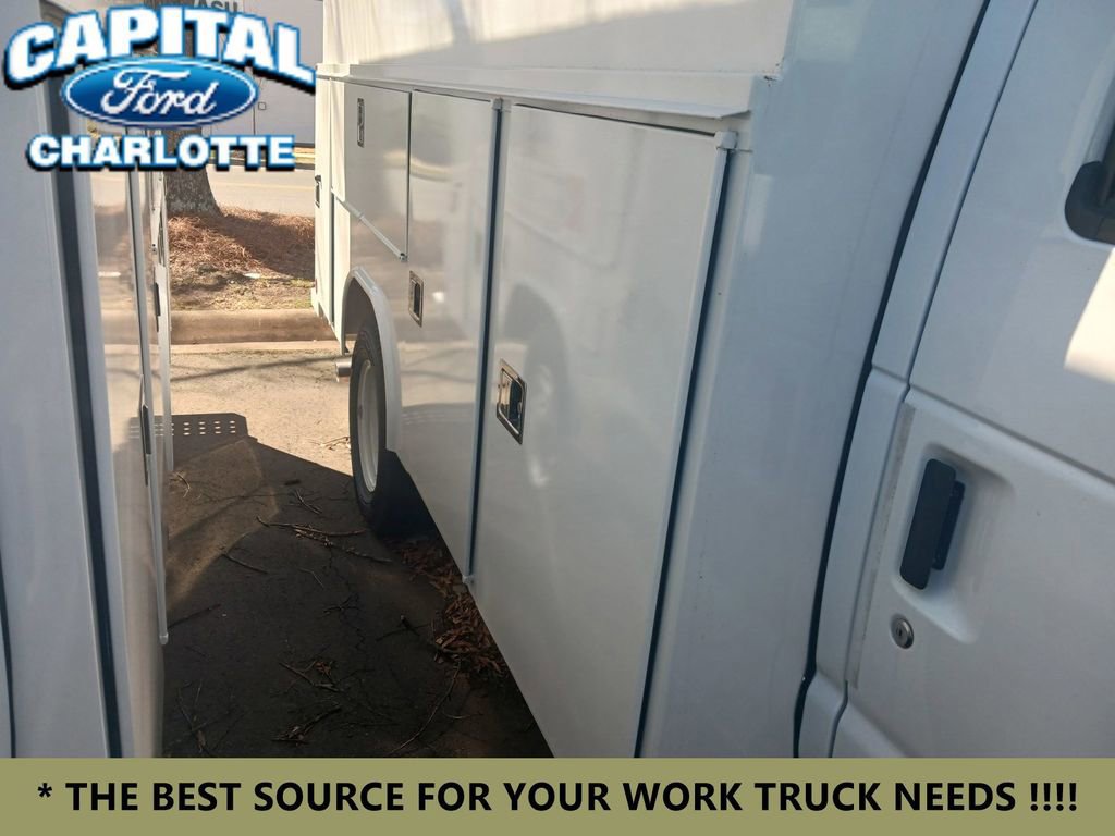 New 2025 Ford E-350 and Econoline 350 Super Duty w/ Power Equipment Group image 4