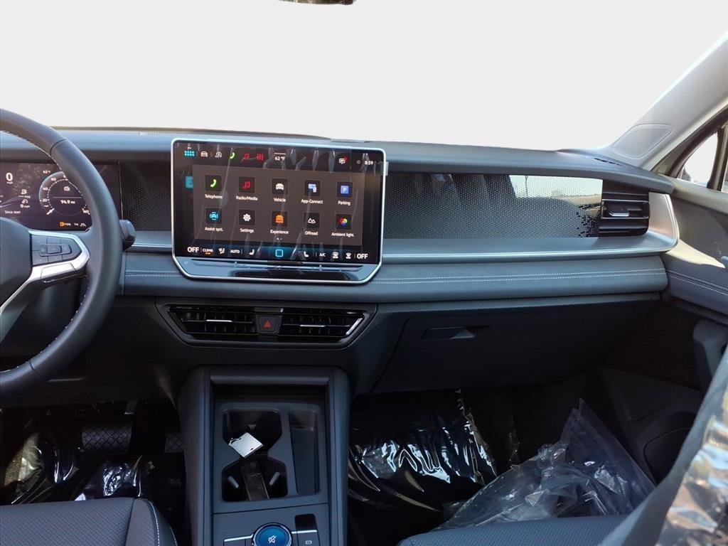 New 2026 Volkswagen Tiguan SE image 14