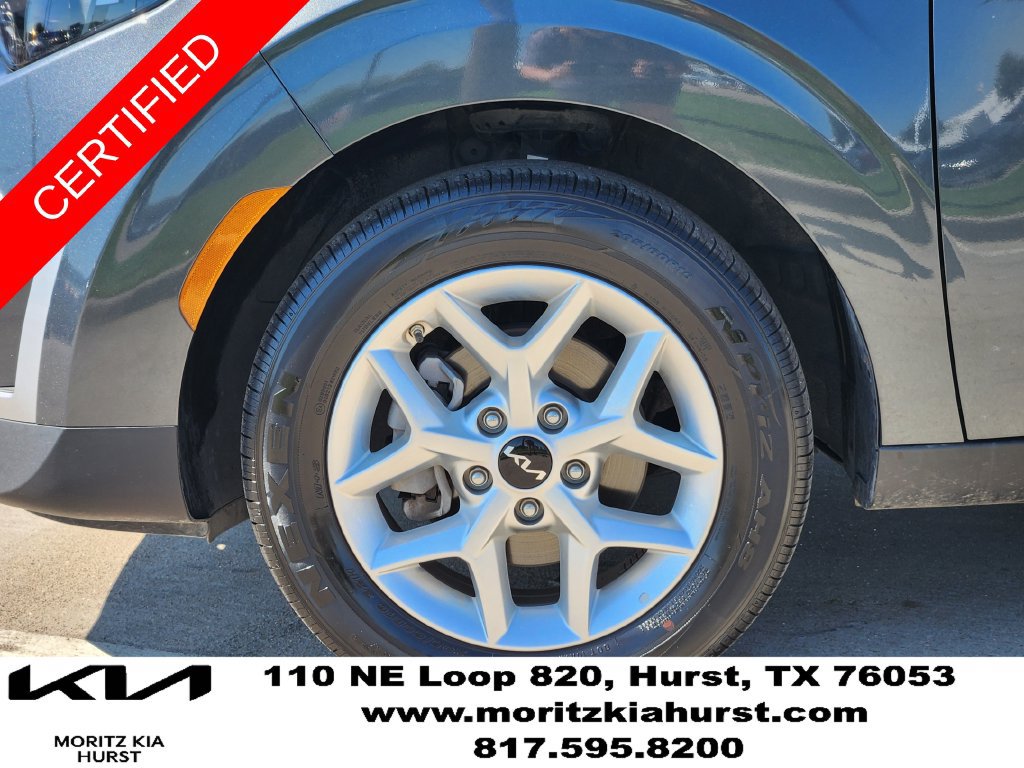 Certified 2025 Kia Soul LX w/ LX Technology Package FWD image 17