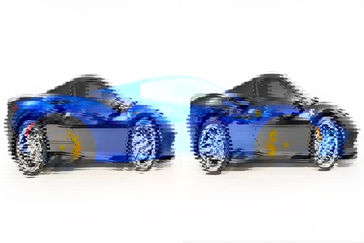 Used 2023 Ferrari F8 Tributo image 10