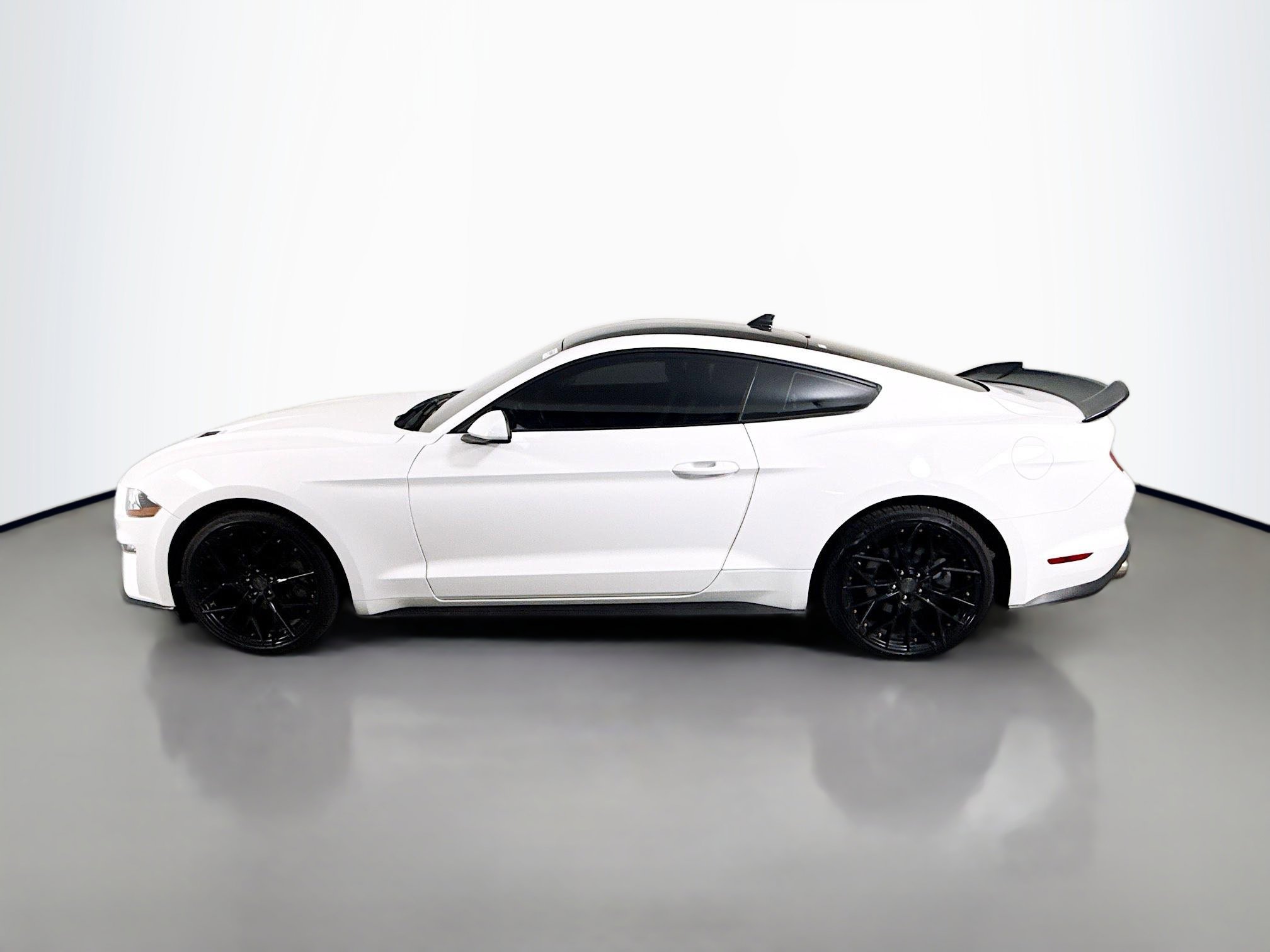 Used 2020 Ford Mustang EcoBoost w/ Black Accent Package image 6