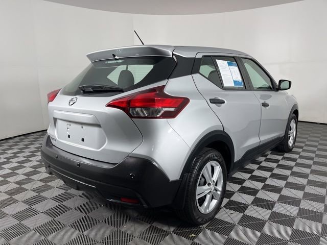 Used 2020 Nissan Kicks S w/ Interior Electronics Package image 10