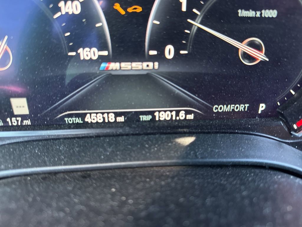 Used 2018 BMW M550i xDrive image 7