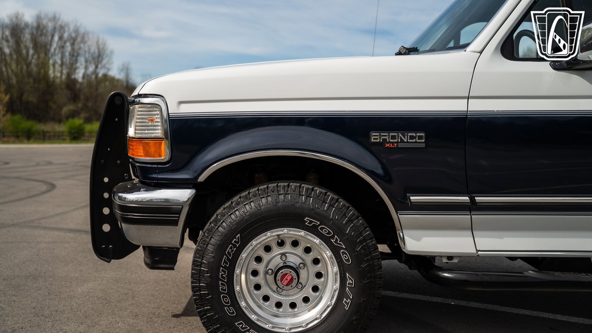 Used 1993 Ford Bronco XLT image 29