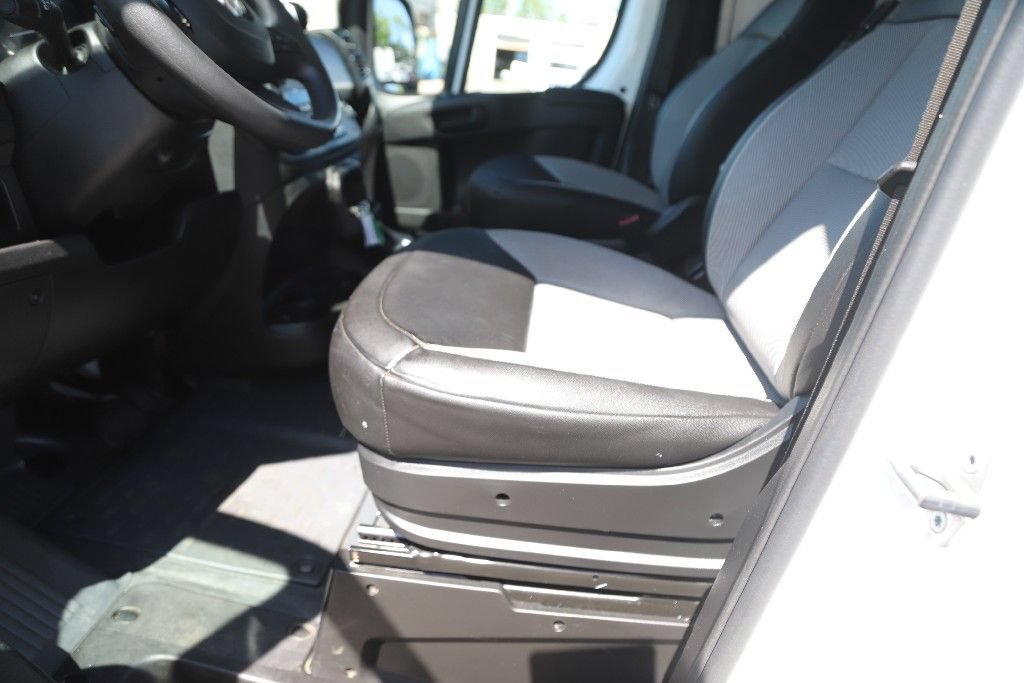 Used 2026 RAM ProMaster 2500 w/ Convenience Group FWD image 23