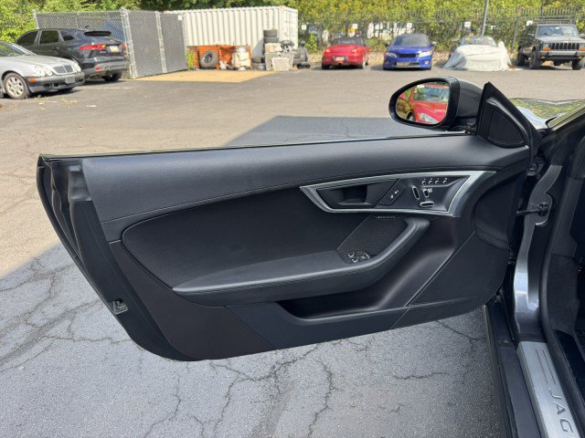 Used 2019 Jaguar F-TYPE Convertible RWD image 20