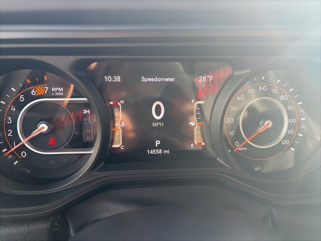 Used 2024 Jeep Wrangler Unlimited Rubicon image 18