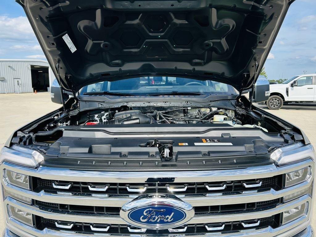 New 2026 Ford F250 Lariat w/ Lariat Premium Package image 48