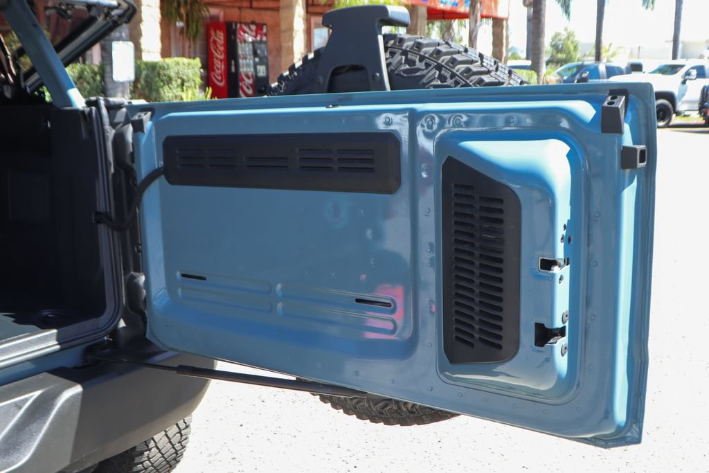 Used 2023 Ford Bronco Big Bend w/ Sasquatch Package AWD/4WD image 9