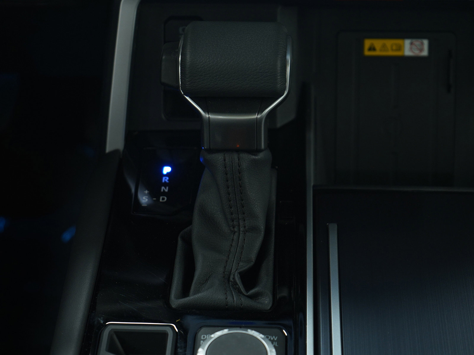 Used 2024 Toyota Sequoia Platinum image 22