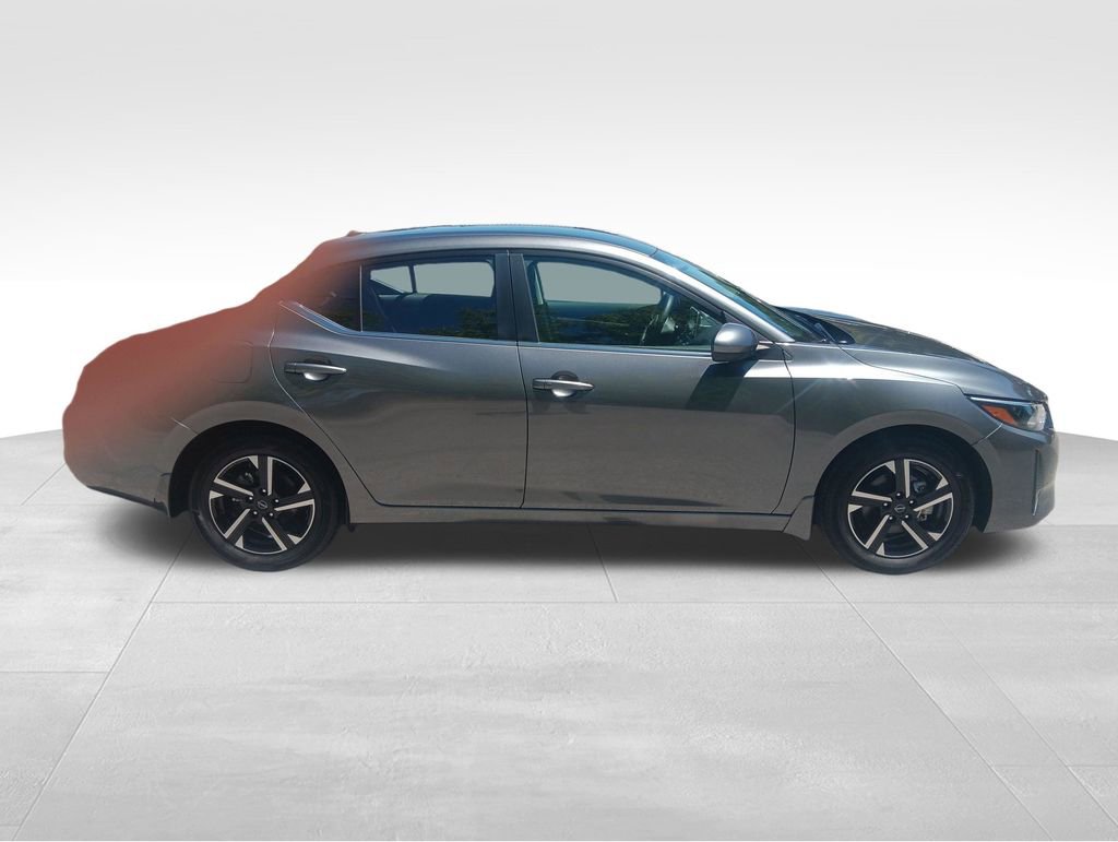 Used 2025 Nissan Sentra SV w/ All-Weather Package FWD image 7