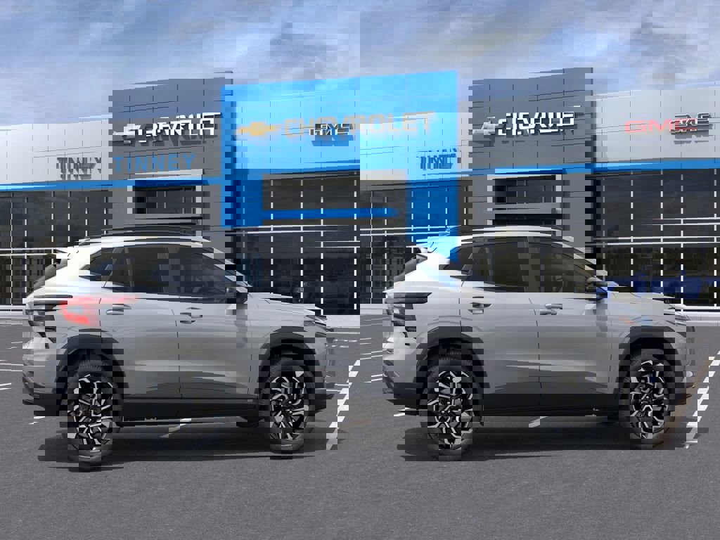 New 2026 Chevrolet Trax RS w/ Sunroof Package image 5