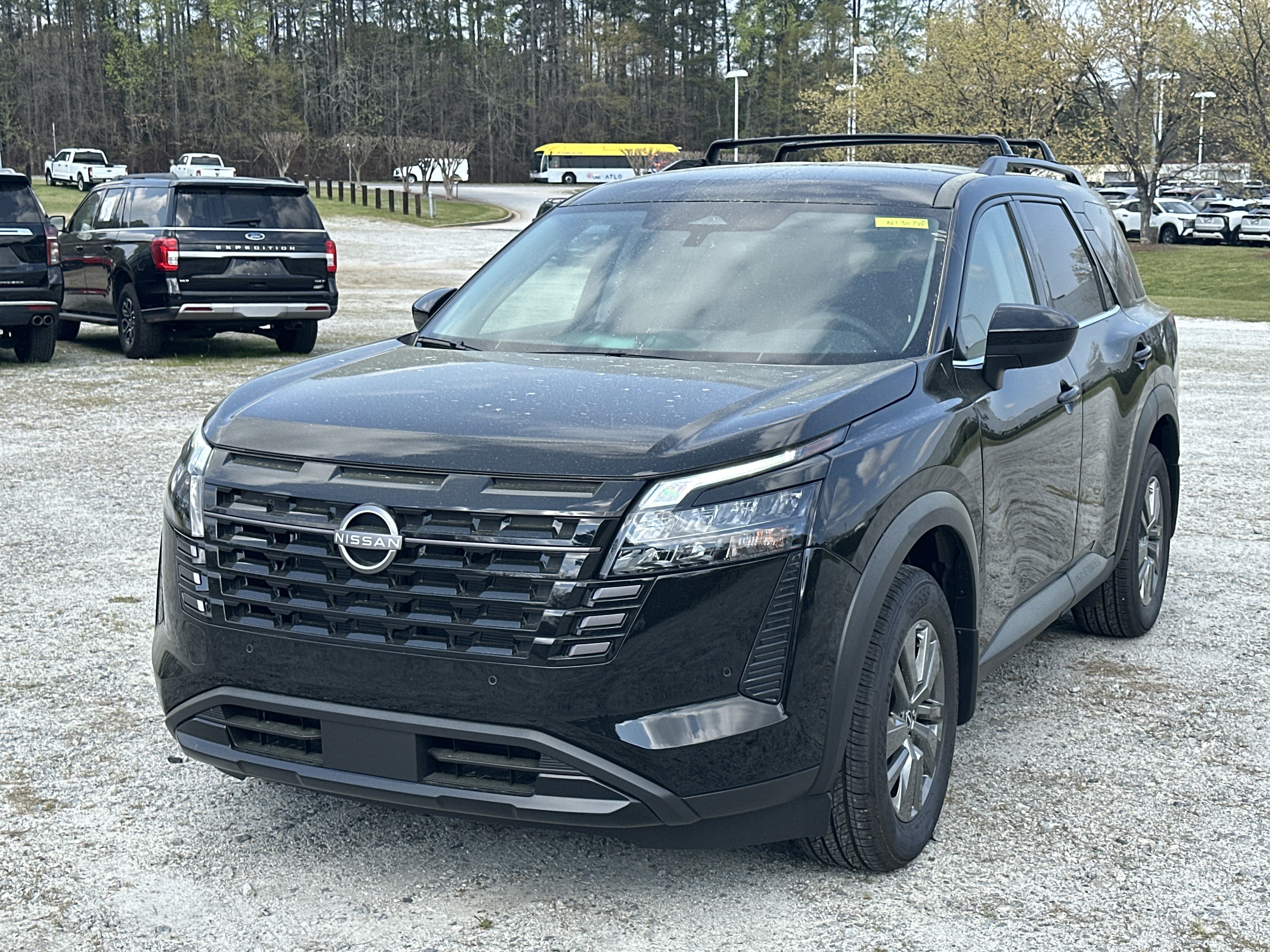New 2026 Nissan Pathfinder SV FWD video 1