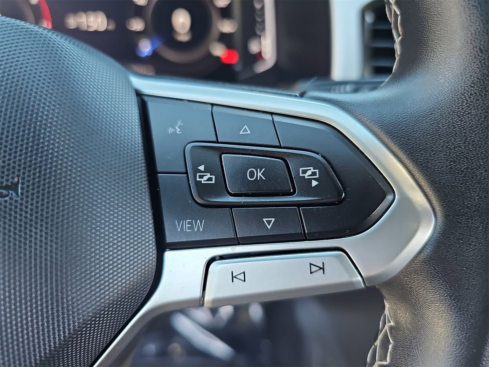 Used 2023 Volkswagen Atlas SE w/ Panoramic Sunroof Package image 21