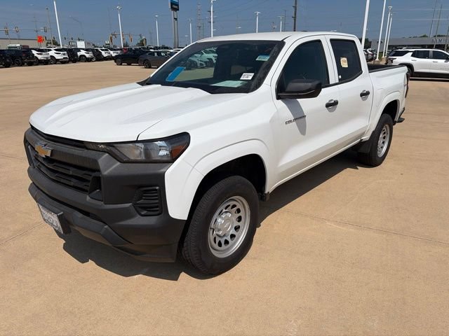Used 2025 Chevrolet Colorado W/T w/ WT Convenience Package II AWD/4WD image 5