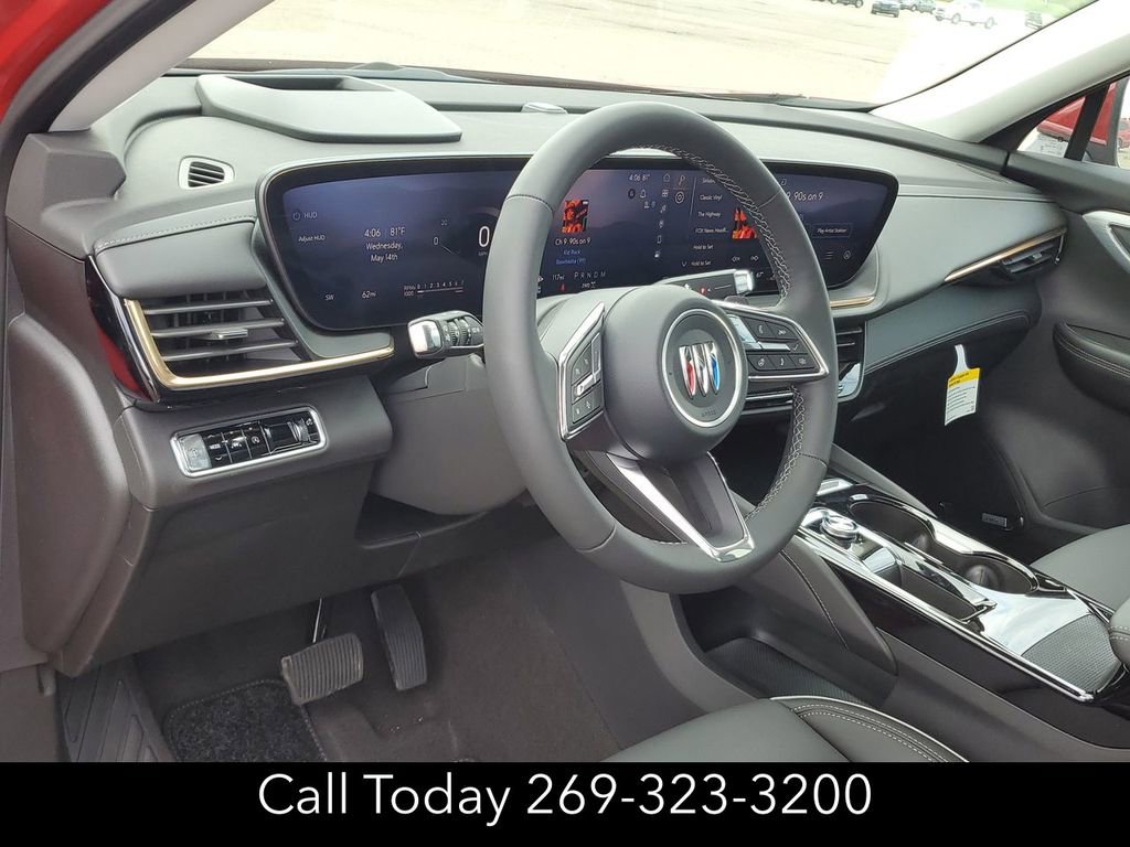 New 2025 Buick Envision Avenir image 10