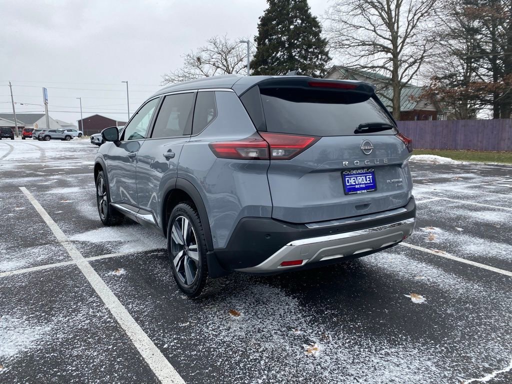 Used 2023 Nissan Rogue Platinum w/ Platinum Premium Package image 5