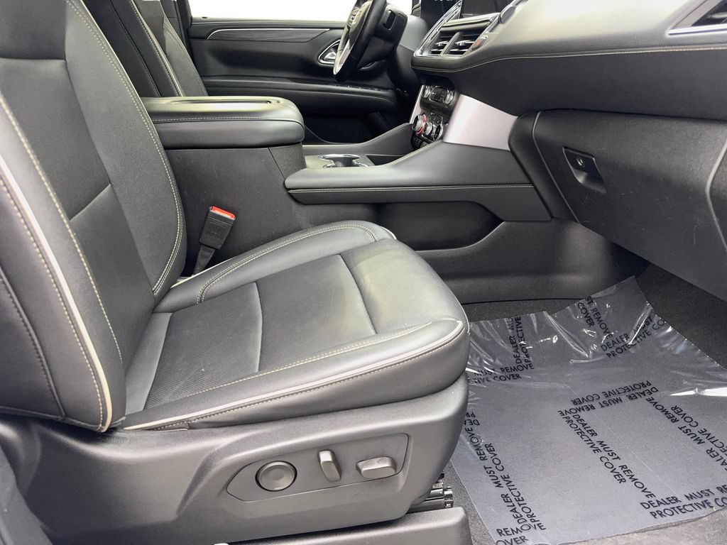 Used 2024 GMC Yukon SLT RWD image 49