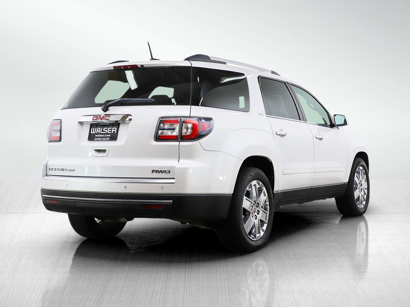 Used 2017 GMC Acadia Limited SLT image 5