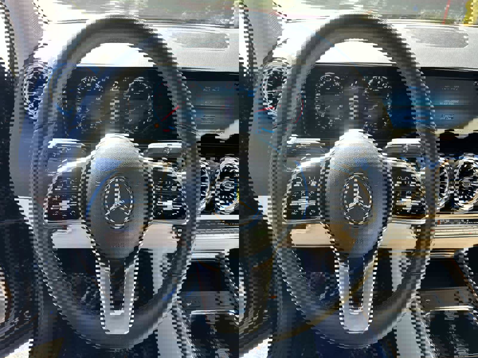 Used 2022 Mercedes-Benz GLA 250 image 15