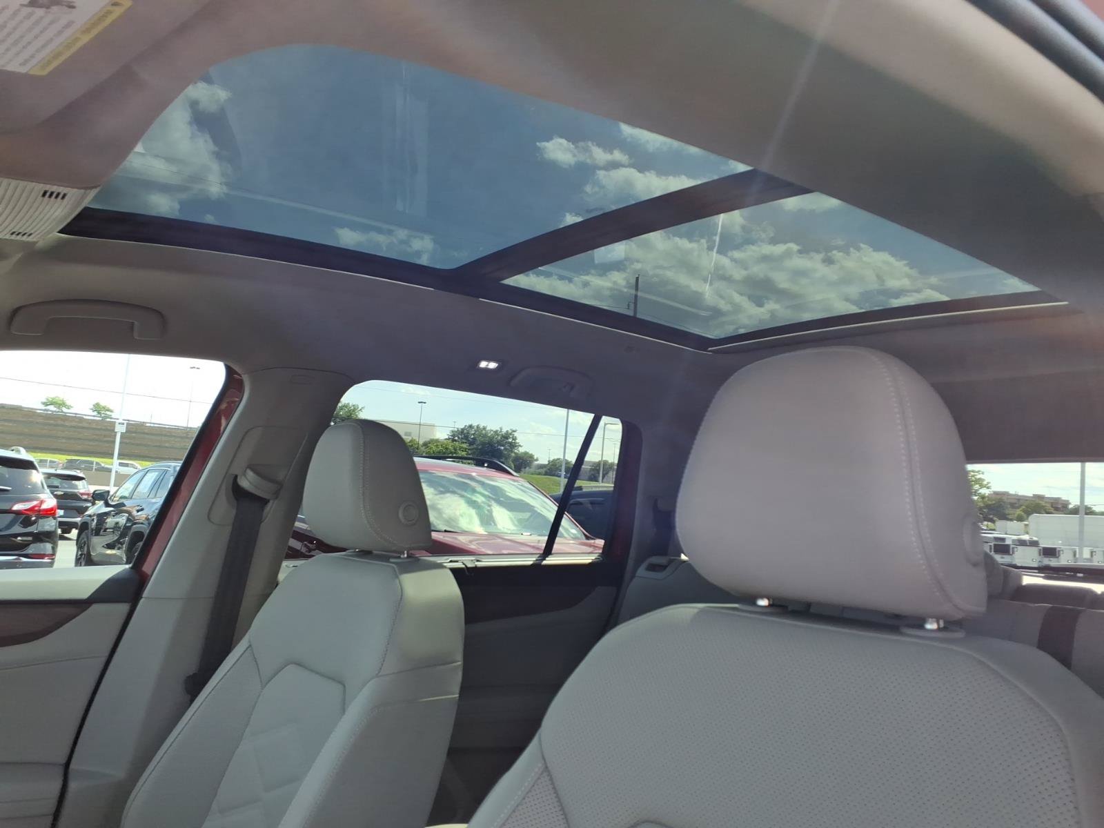 Used 2025 Volkswagen Atlas SE FWD image 24