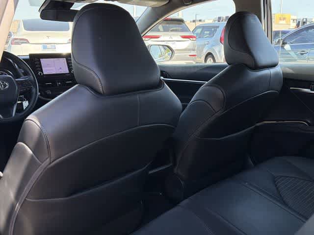 Used 2022 Toyota Camry SE FWD image 15