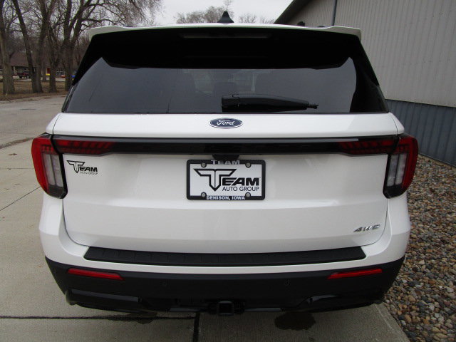 New 2026 Ford Explorer ST-Line w/ ST-Line Street Pack image 6