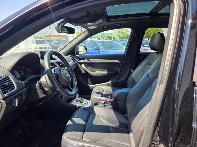 Used 2018 Audi Q3 2.0T Premium w/ Convenience Package image 9