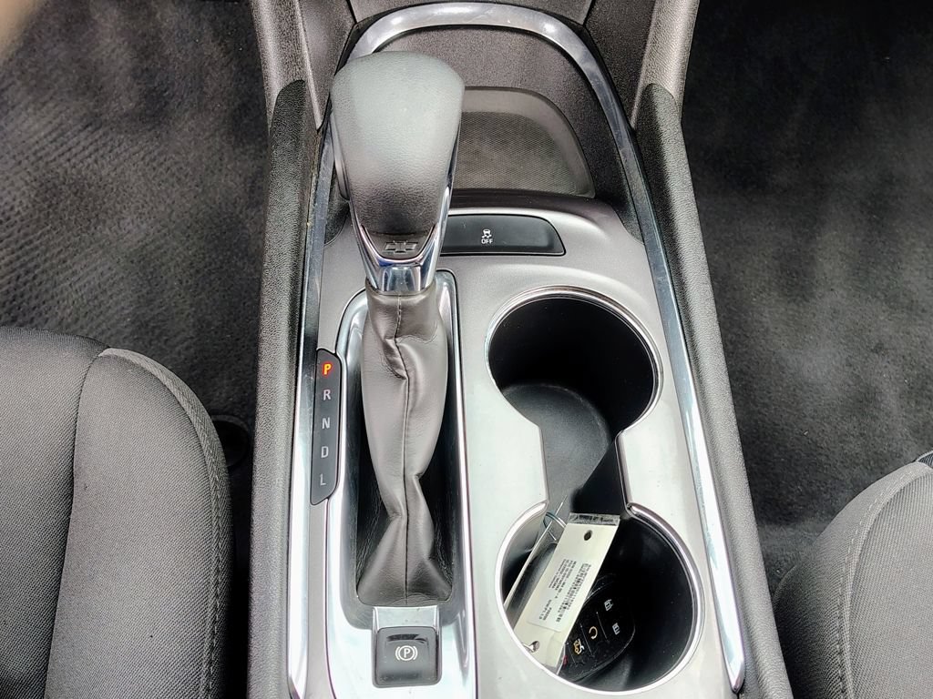 Used 2022 Chevrolet Malibu LT FWD image 22